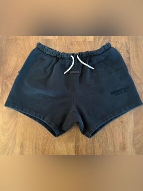 Fear Of God Essentials Shorts Mens Small Black Fleece Sweat Drawstring
